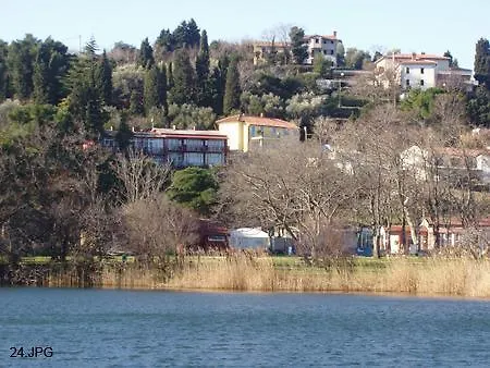 Διαμέρισμα Lavanda Fiesa