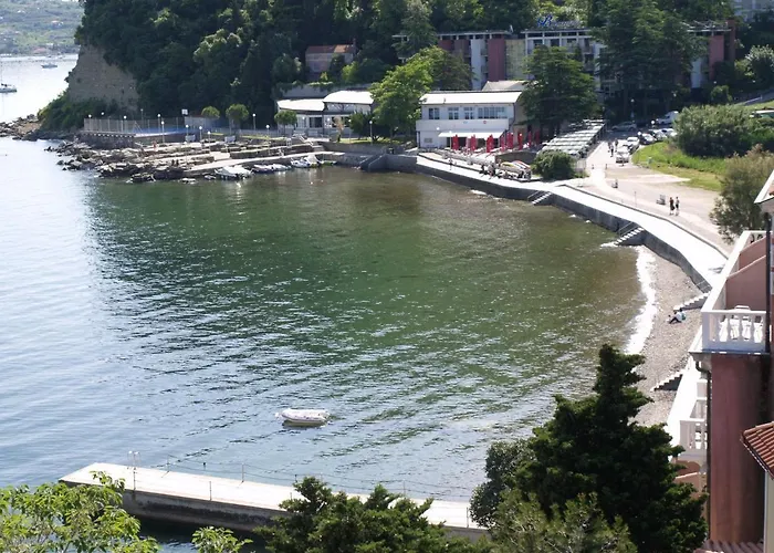 Lavanda Fiesa Πιράν